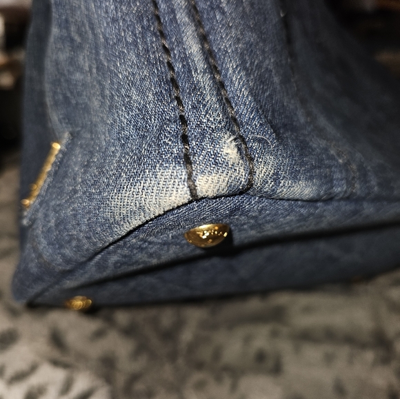 PRADA Tote - Picture 7 of 10